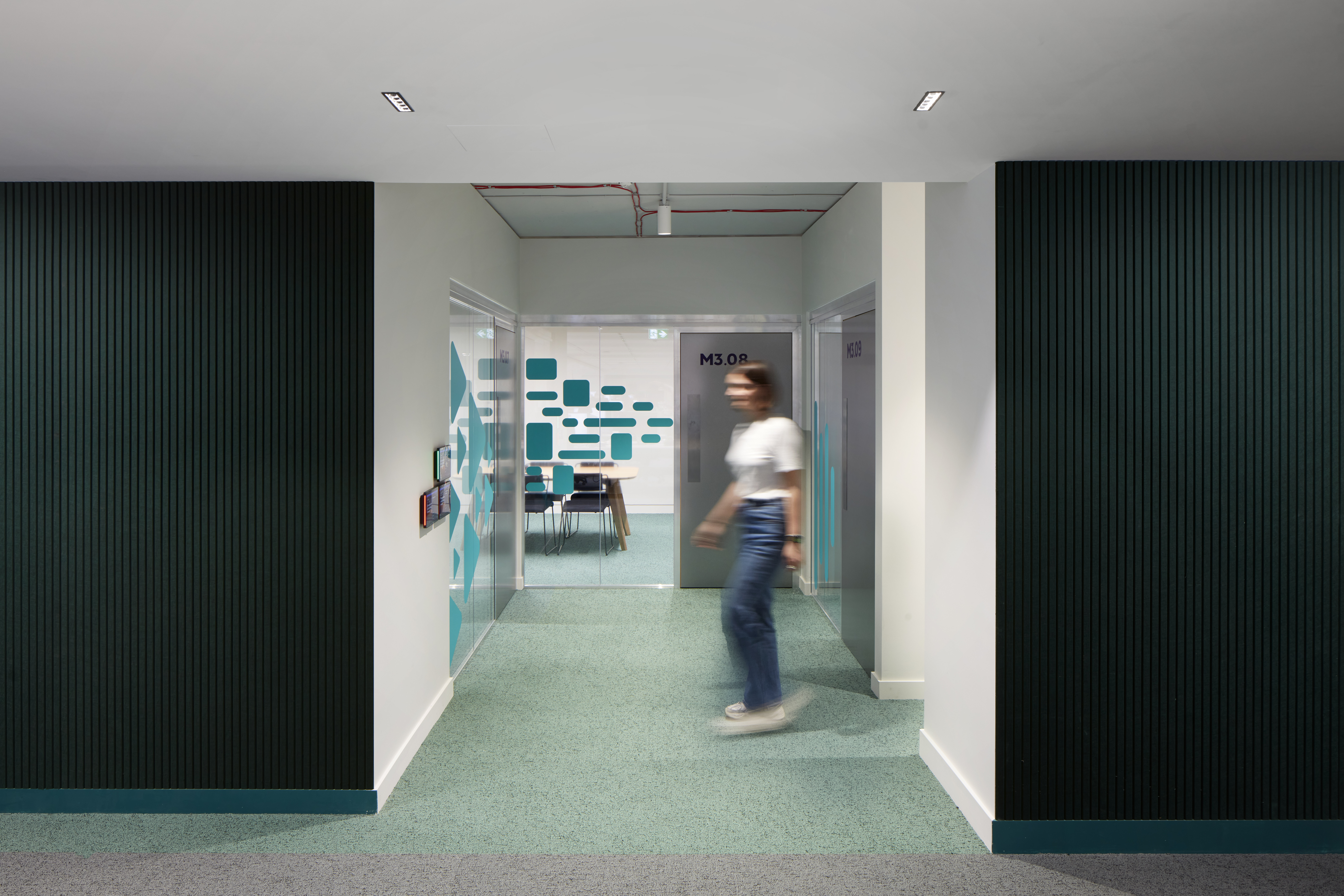 MClayton 2402-1-SPA-LAN 034